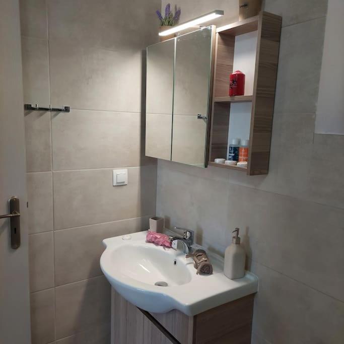 Kontesa Kamara Corfu2 Апартаменты *